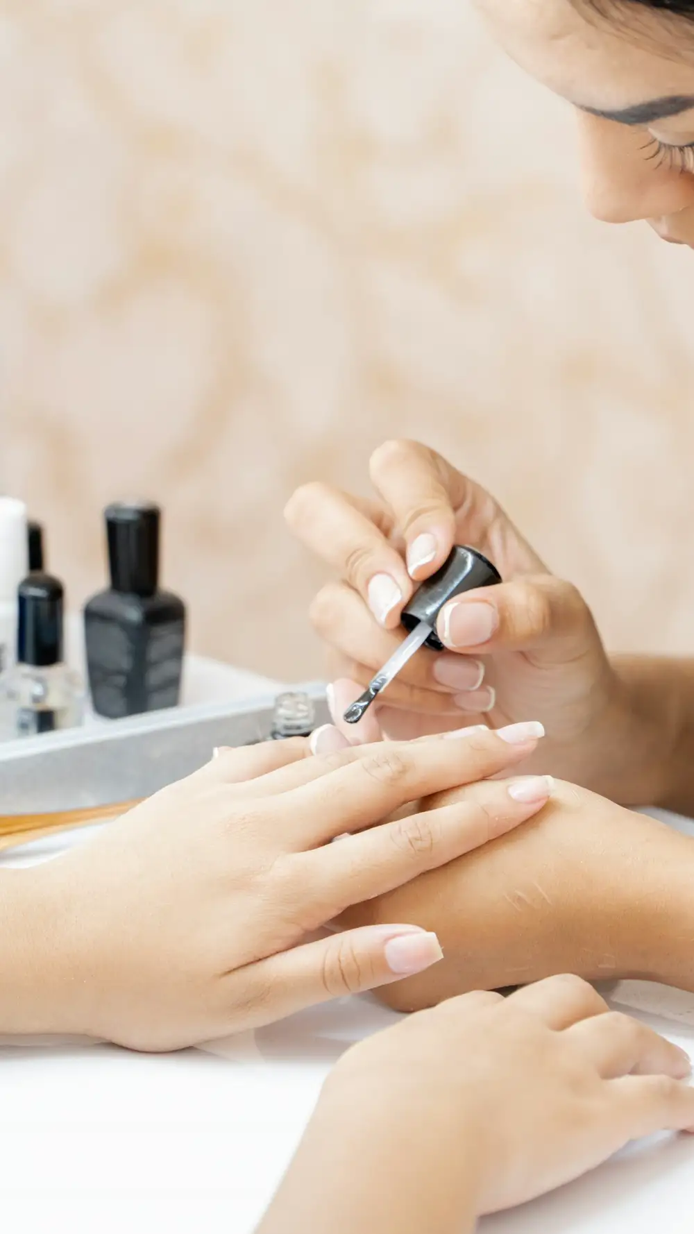 Pose de vernis